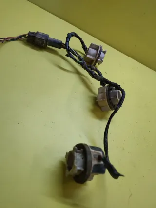 PORTALAMPARAS PILOTO TRASERO NISSAN TERRANO II