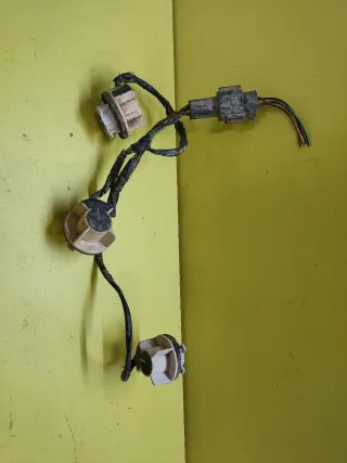 PORTALAMPARAS PILOTO TRASERO NISSAN TERRANO II