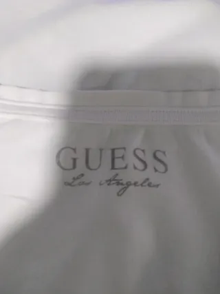 Camiseta Guess Blanca Manga Larga