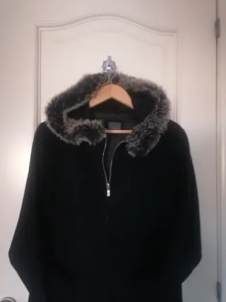 Gabardina AD Negra Ligera