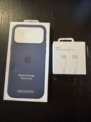 Funda iPhone 17 Pro Max Silicone MagSafe