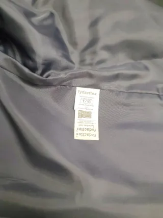 Traje de comunión negro y blanco