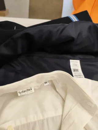 Traje de comunión negro y blanco