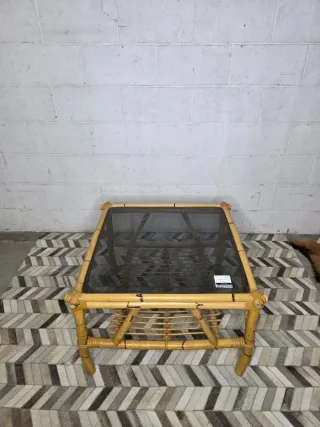 Mesa centro diseño vintage bambú y cristal