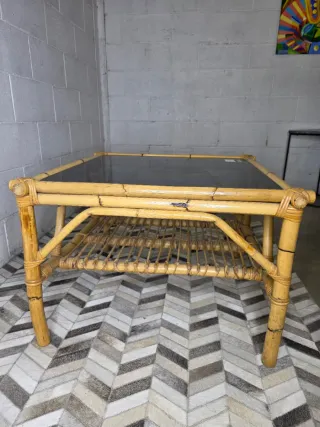 Mesa centro diseño vintage bambú y cristal