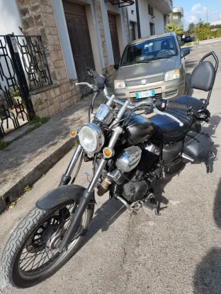 Yamaha Virago 535 Custom