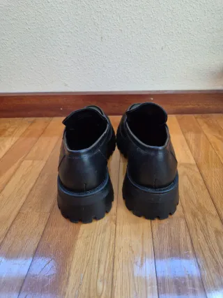 Mocasines negros plataforma