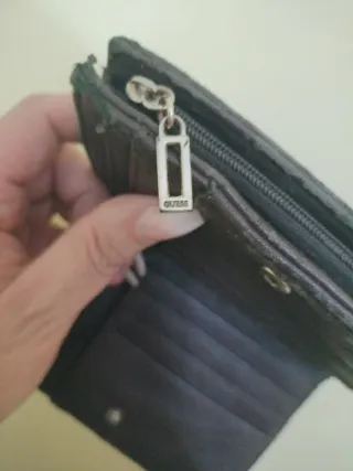 Portafoglio Guess marrone e nero