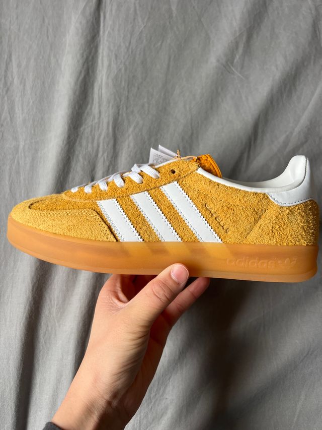 adidas gazelle silver green womens adidas Gazelle Indoor Shoes Beige M 11 / W 12