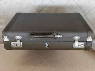 Acordeón Hohner Verdi I Burdeos