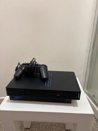 PlayStation 2 Negra con Mando + Memory card