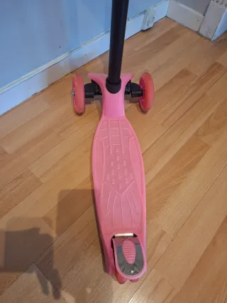 Patinete 3 Ruedas Rosa KINSKATE