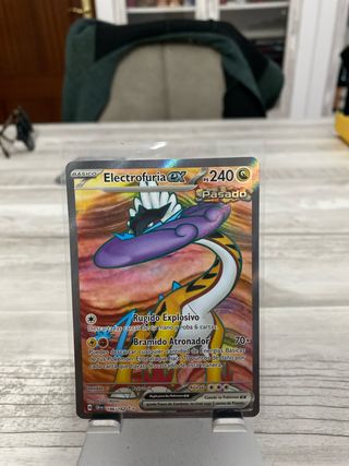 Carta Pokémon Electrofuria EX 196/162