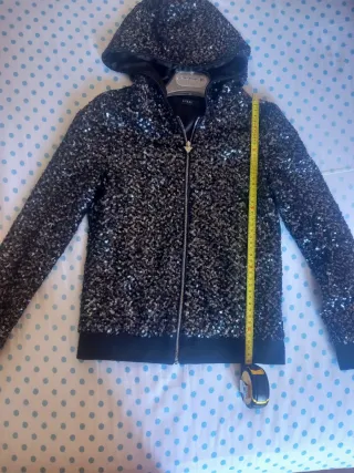 Felpa Guess bambina cappuccio paillettes nere