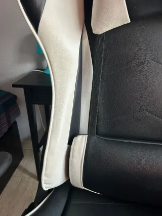 Silla Gamer Negra y Blanca