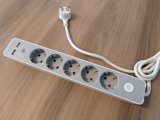 Regleta enchufe plano