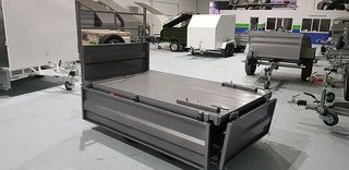 Remolque basculante 260x160x50 Doble eje con freno