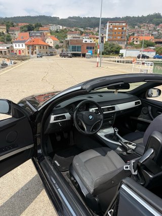 BMW E93 LCI 320D