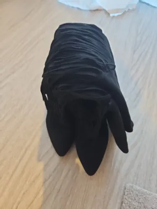 Stivali neri con tacco