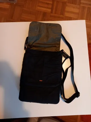 Bolso funda portátil Targus negro