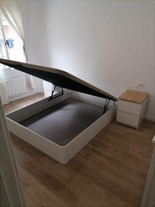 Cama con almacenaje