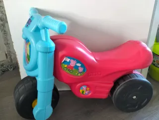 Moto infantil Peppa Pig azul
