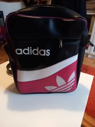 Bolso bandolera Adidas negro y rosa