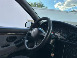 Peugeot 406 2000