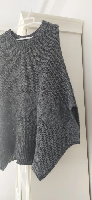 Jersey gris con nudos talla única