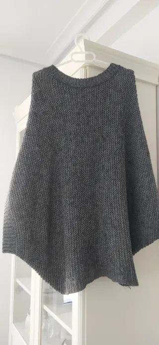 Jersey gris con nudos talla única