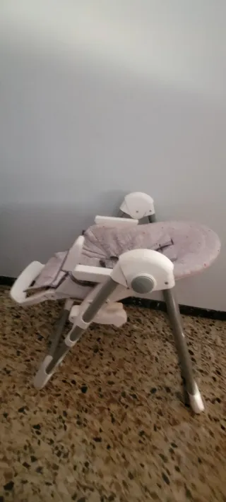 Trona bebé plegable
