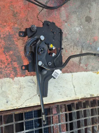 Motores capota Audi A3 2012