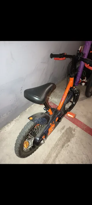 Bicicleta infantil naranja