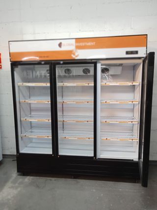 Nevera de Bebidas Nueva 3 Puertas