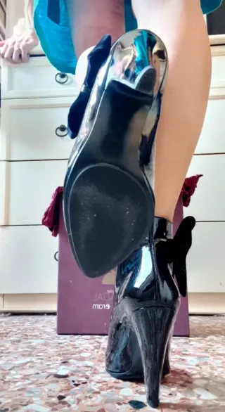 Stivaletti Donna Vera Pelle di Vernice Nera Tg 38