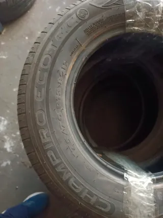 2 Neumáticos Champi-Ro 175/70 R13 82H