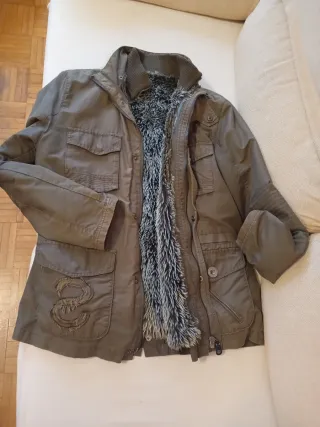 Abrigo Desigual verde militar