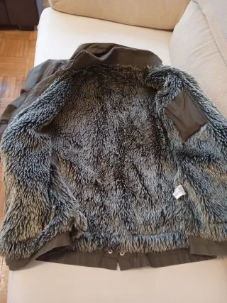 Abrigo Desigual verde militar