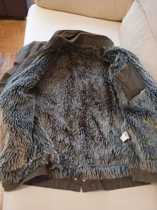 Abrigo Desigual verde militar