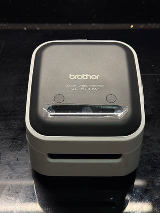 Stampante etichette Brother VC-500W a colori