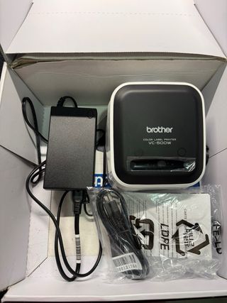 Stampante etichette Brother VC-500W a colori