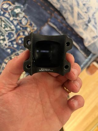 Manillar (420mm) y potencia (100m) Giant Contact