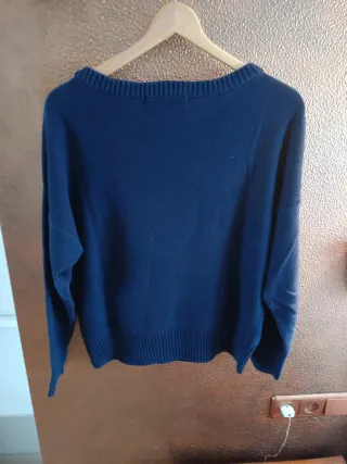 Jersey azul con flores bordadas Talla XL