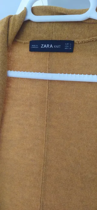 Cardigan Zara Amarillo Talla Única