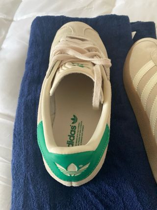 Adidas Gazelle Beige/Verde Talla 38 2/3