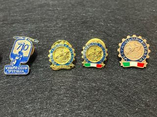 Lotto 8 spille Vespa Club Italia 70 anni