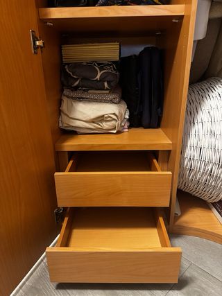 HABITACION JUVENIL - ARMARIOS + MESA + ESTANTERIA