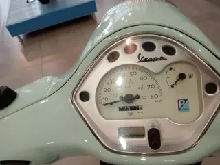Vespa LX 50 2T Scooter