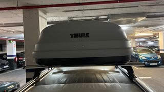 Cofre Thule y Barras Cruz