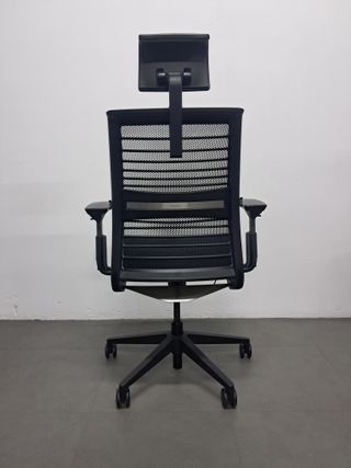 Silla STEELCASE THINK v2 reposacabezas profesional